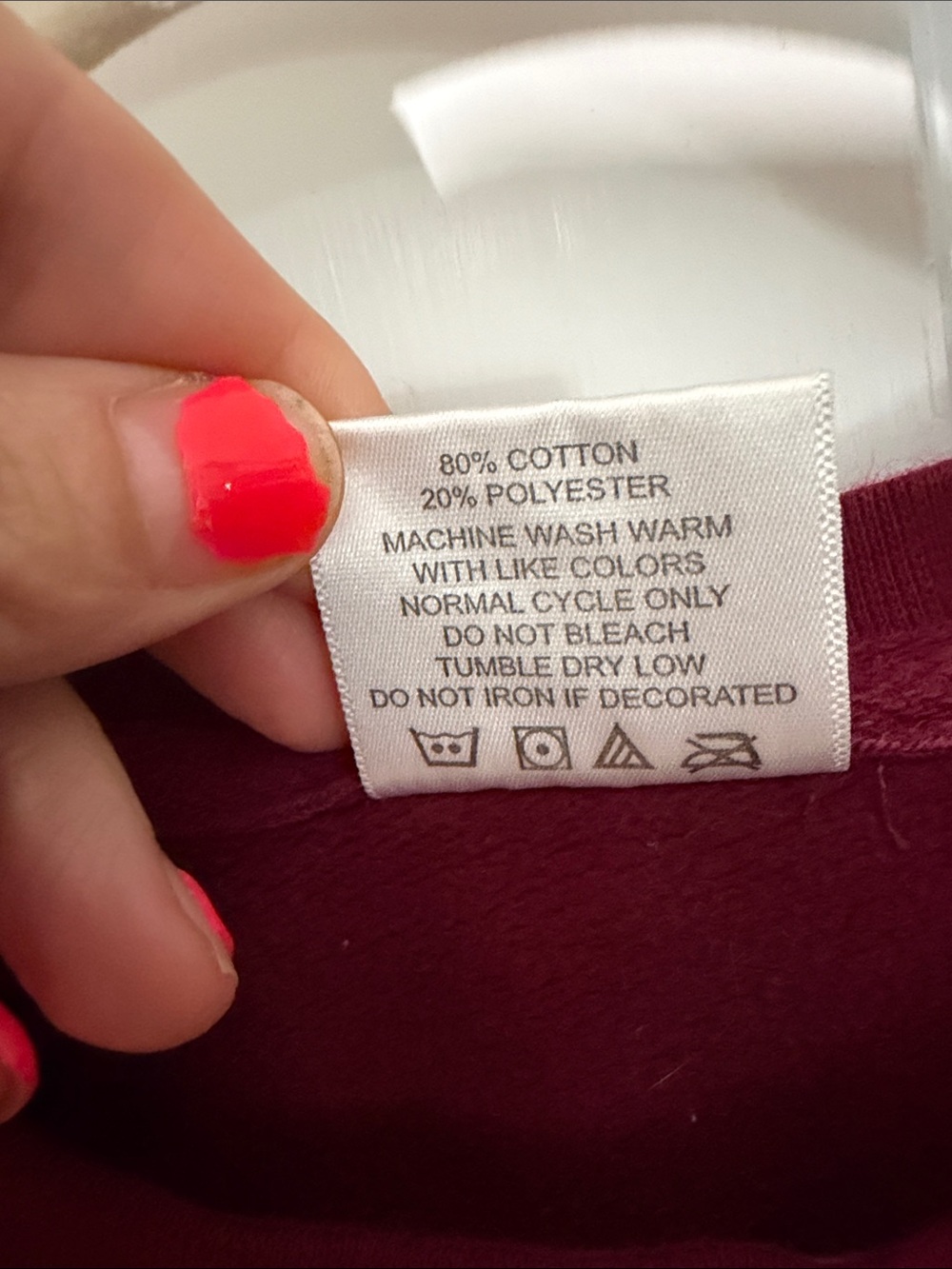 Vassar Maroon Pullover Sweatshirt Medium Good Condition - Picture 4 of 4